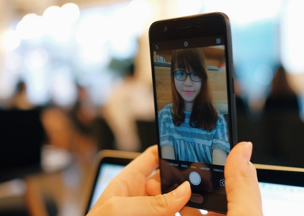 Đánh giá ưu, nhược điểm trên OPPO F3 Lite (A57)