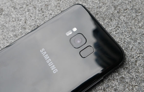 Truy cập nhanh với cảm biến vân tay mới