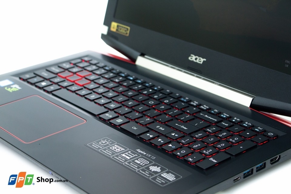 Acer Aspire VX5-591G (21 triệu đồng)