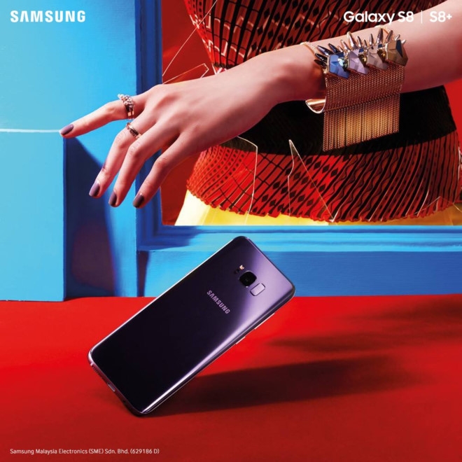 Galaxy S8+ tím khói