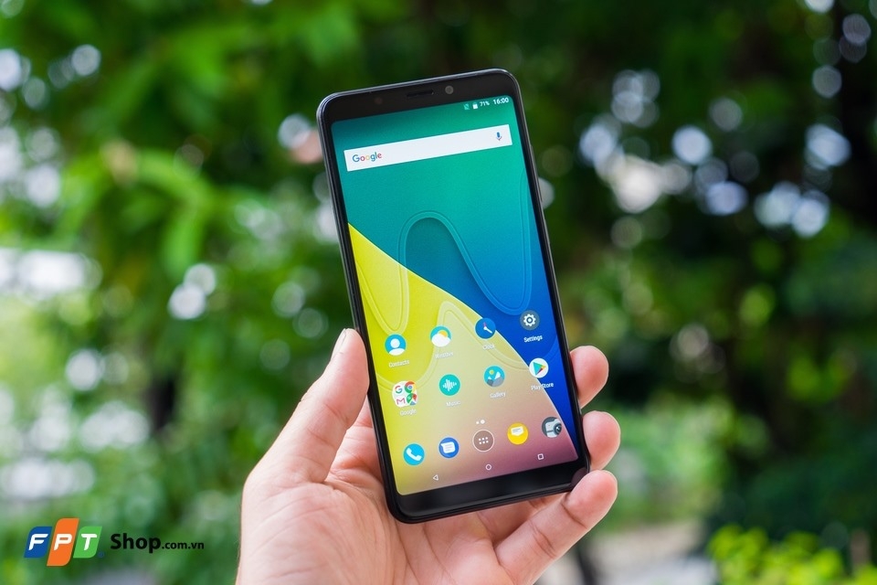 Wiko View XL (3,99 triệu đồng)