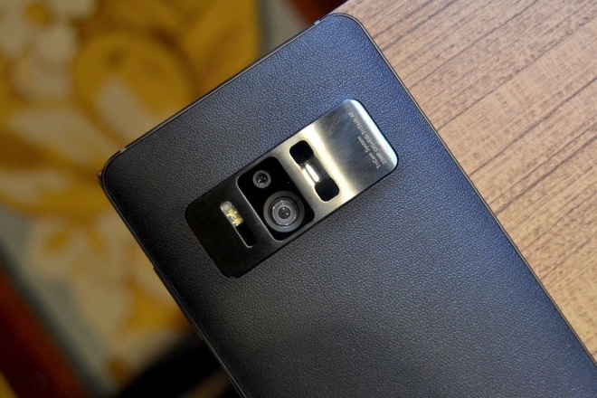 Asus Zenfone AR