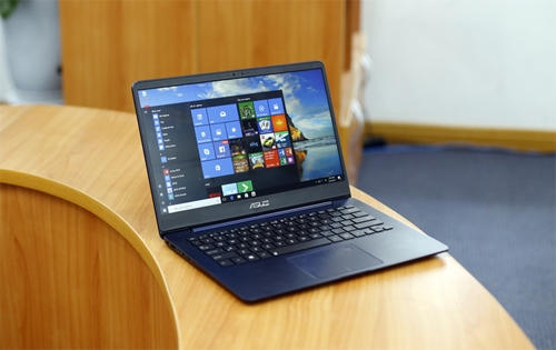 Asus ZenBook UX430UA  (25,99 triệu đồng)