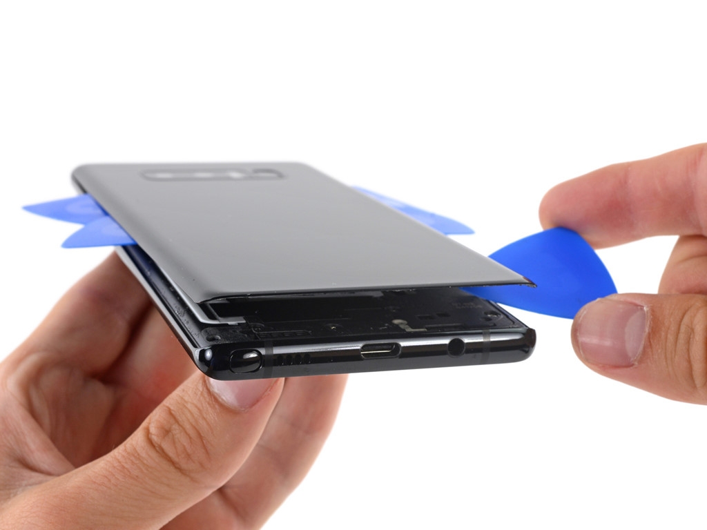 Bên trong chiếc Galaxy Note 8 có gì 2