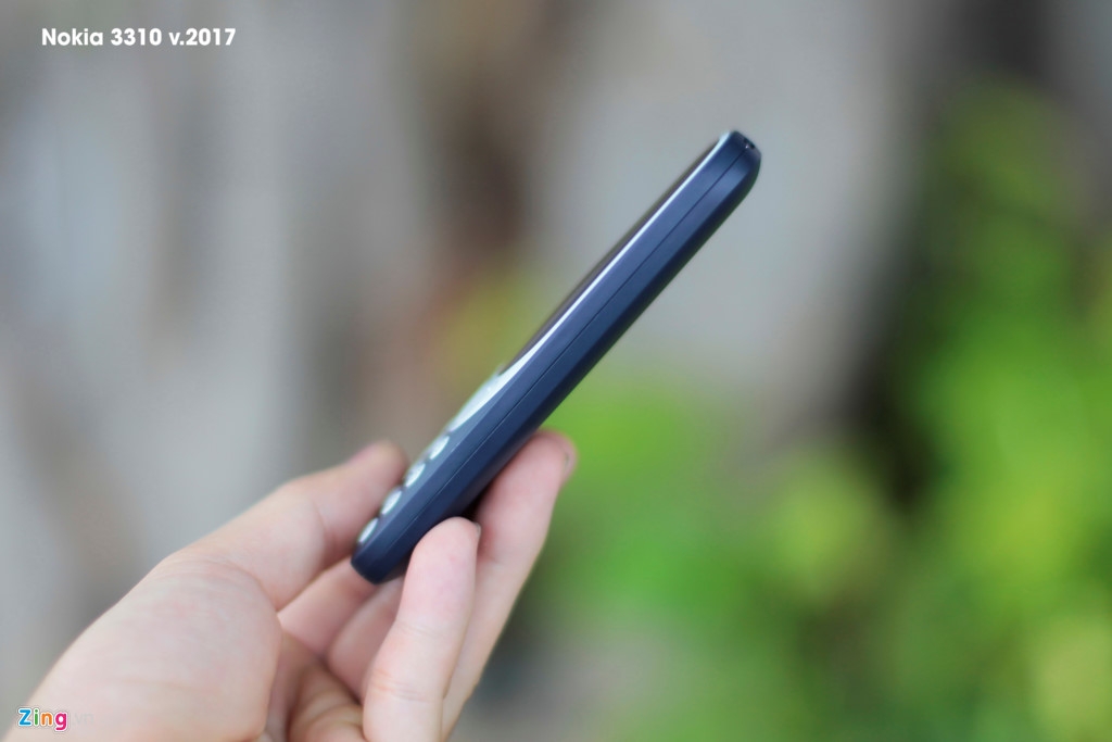 So sánh hai thế hệ Nokia 3310 9