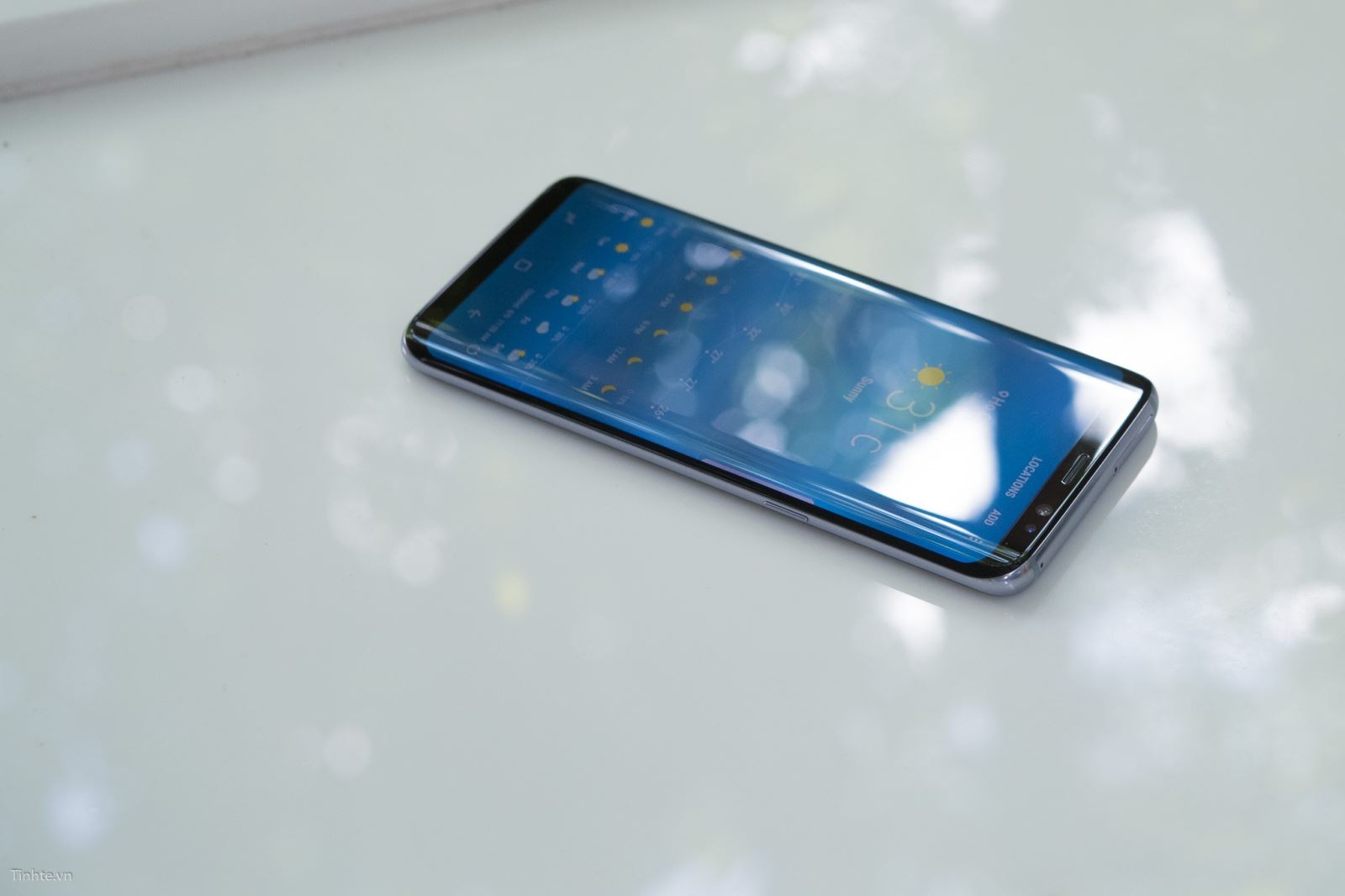 samsung galaxy s8 tím khói
