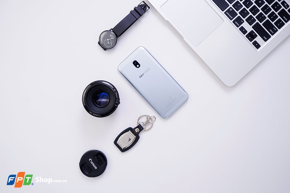 Bộ ảnh Flatlay Galaxy j3 Pro xanh ánh bạc