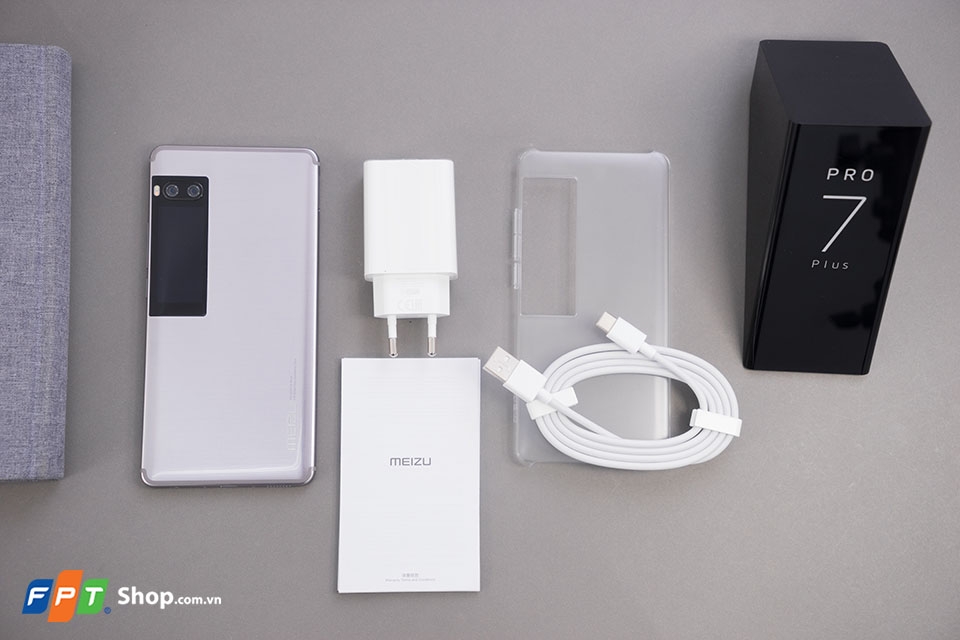 Khui hộp và trên tay Meizu Pro 7 Plus