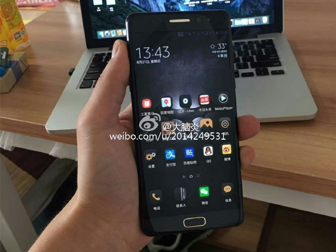 Hé lộ hình ảnh Galaxy Note 7 Injustice Edition 2