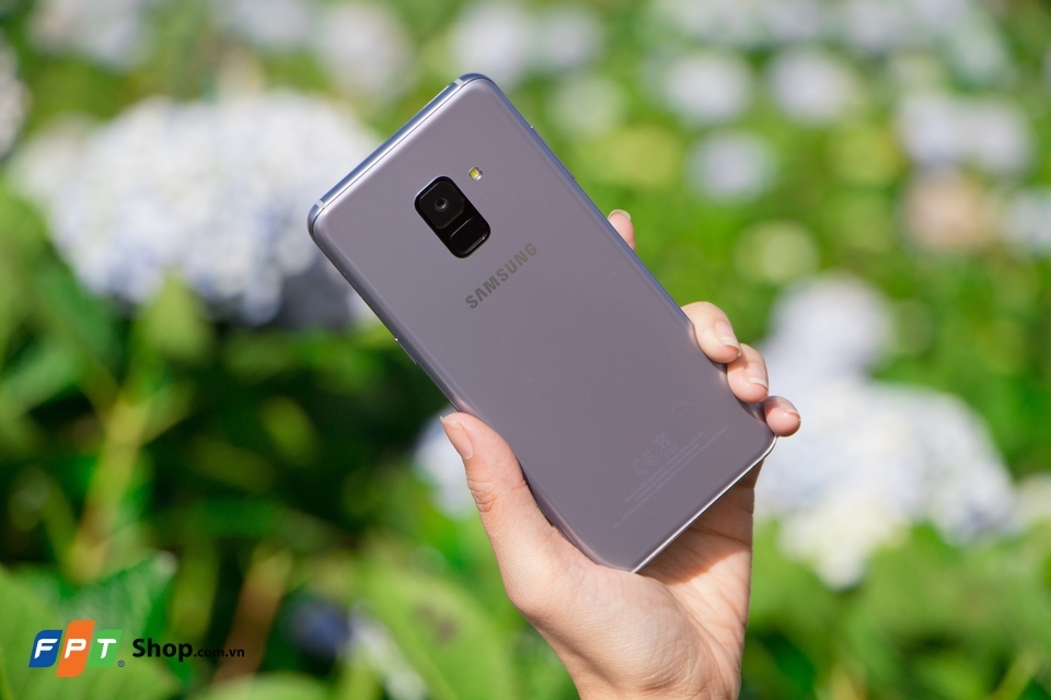 Samsung Galaxy A8 2018 (ảnh 3)