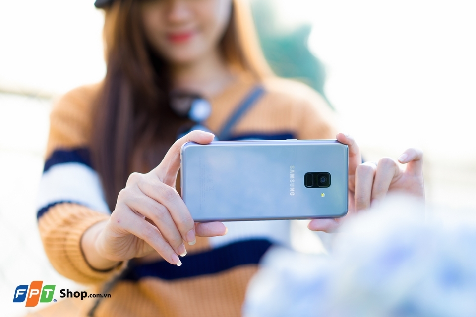 Samsung Galaxy A8 2018 (ảnh 6)