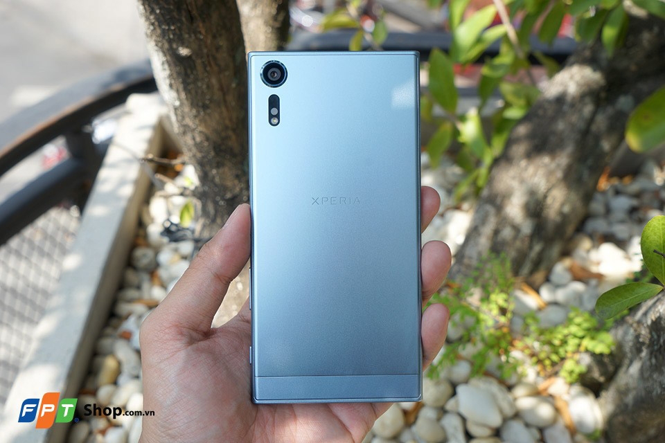Xperia XZs (ảnh 3)