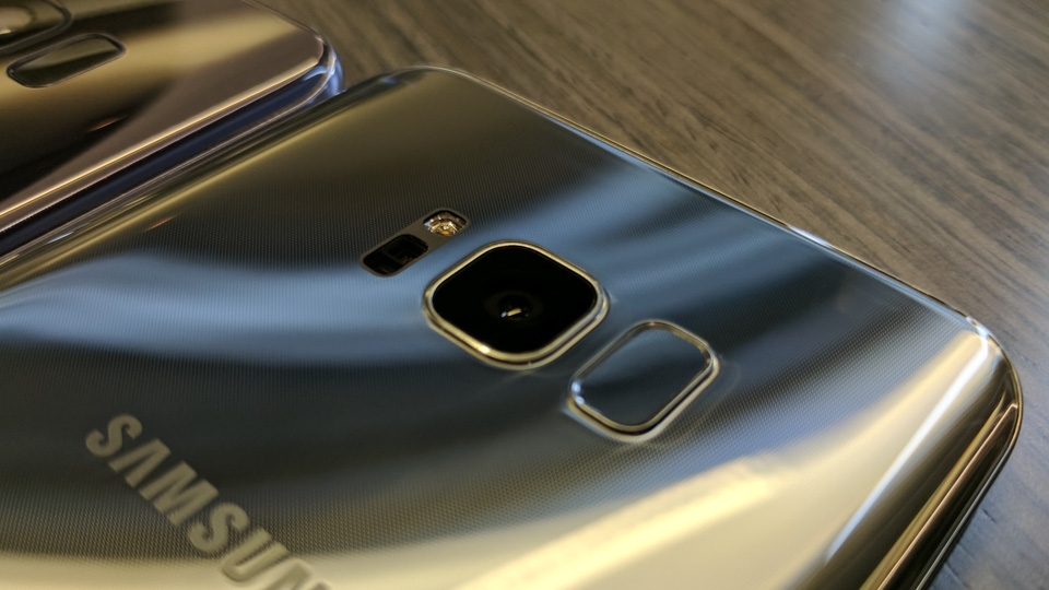 Bảo mật vân tay Galaxy Note 8