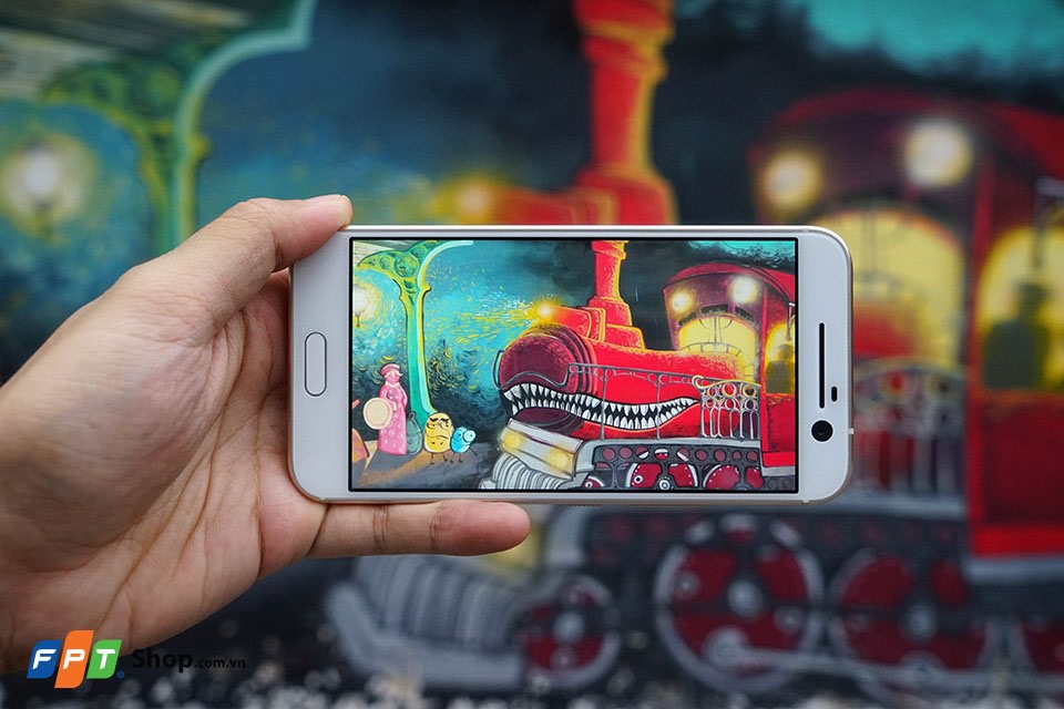 Smartphone HTC U11 có giúp HTC trở lại? (ảnh 5) Smartphone HTC U11 có giúp HTC trở lại? (ảnh 5)