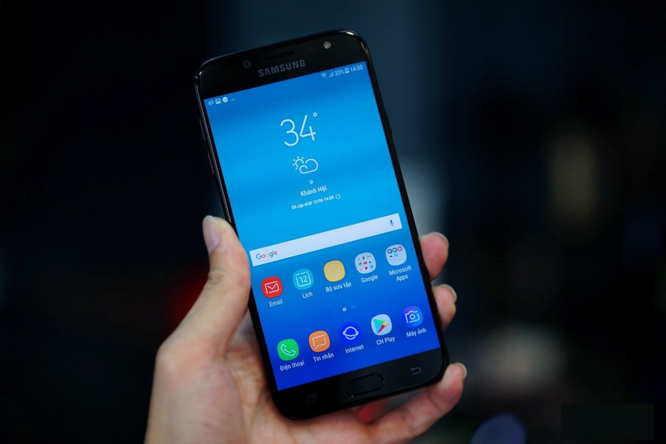 Smartphone Galaxy J7 Pro xuất hiện đầy cuốn hút! (ảnh 7)