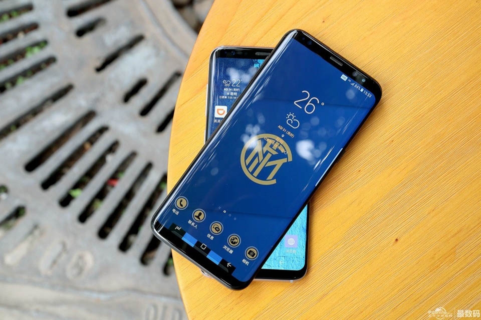 Galaxy S8 Plus Inter Milan Special Edition (ảnh 12)