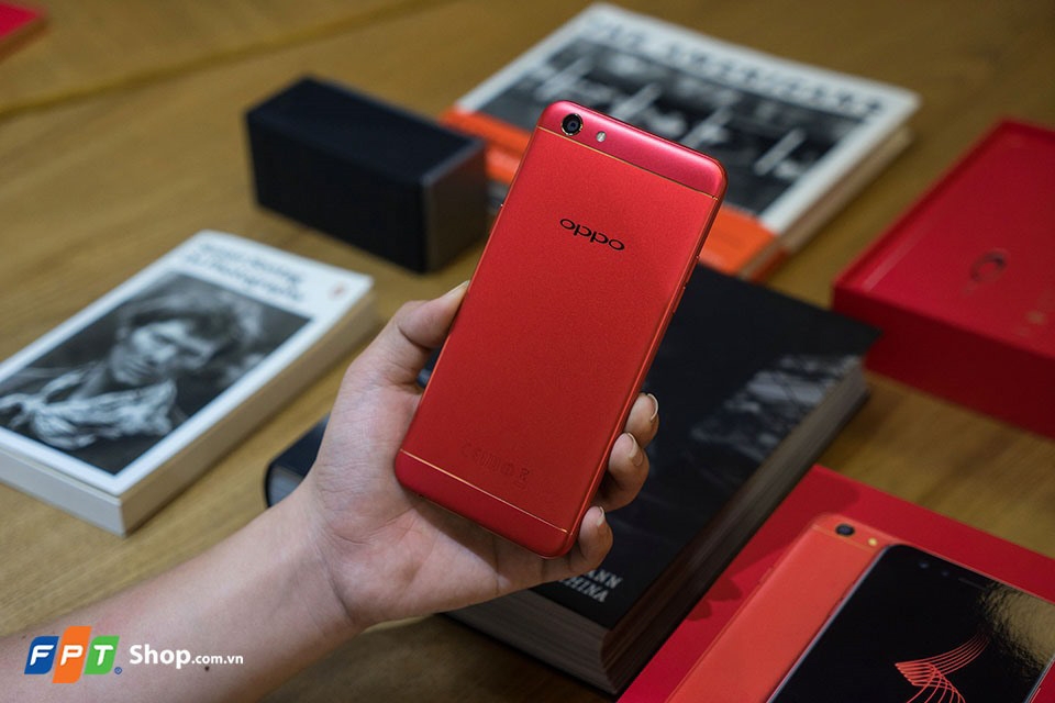 OPPO F3 Red