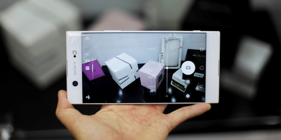 Sony Xperia XA1 Ultra (ảnh 6) Sony Xperia XA1 Ultra (ảnh 6)