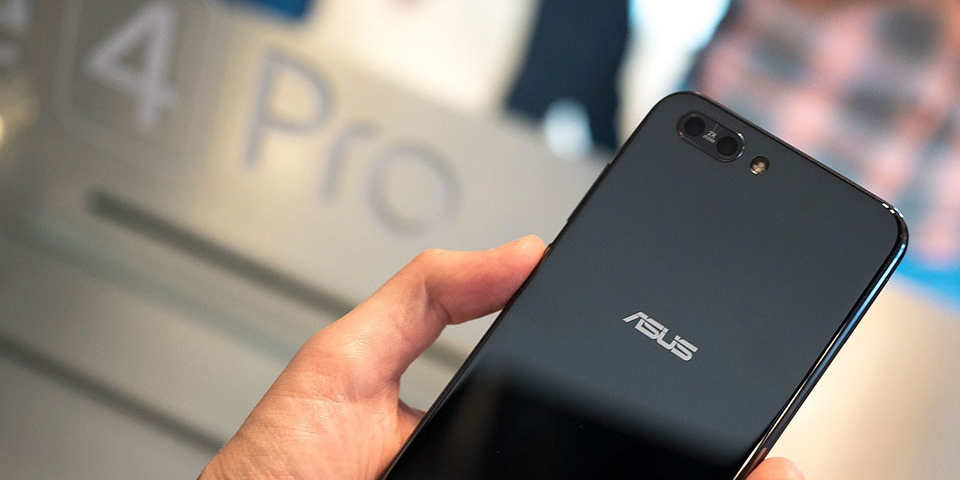 Asus Zenfone 4 Pro (ảnh 1) Asus Zenfone 4 Pro (ảnh 1)