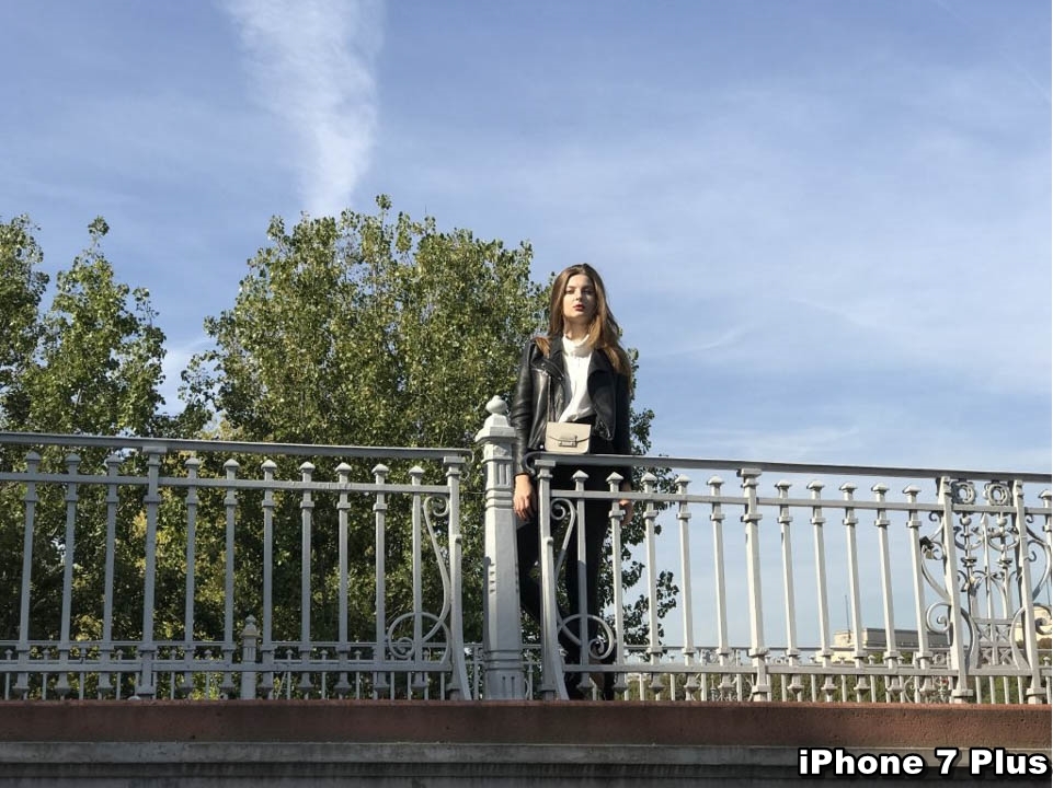 Camera iPhone 8 Plus (ảnh 8) Camera iPhone 8 Plus (ảnh 8)