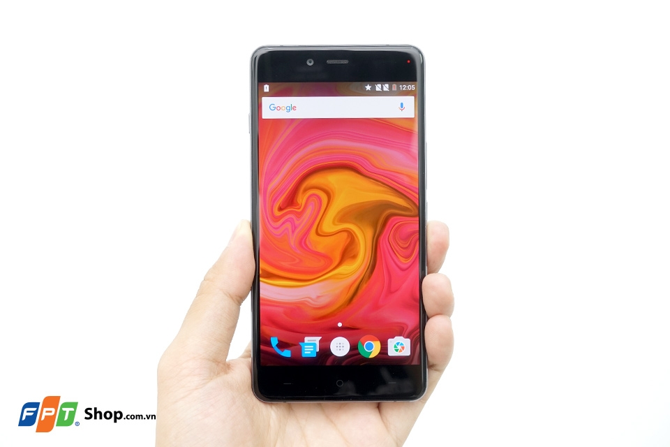 Nếu không đủ tiền mua Google Nexus 6P, hãy mua OnePlus X