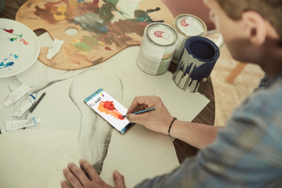 Tìm hiểu bút S-Pen của Galaxy Note 7 và so sánh với Galaxy Note 5: nhiều nâng cấp đáng giá