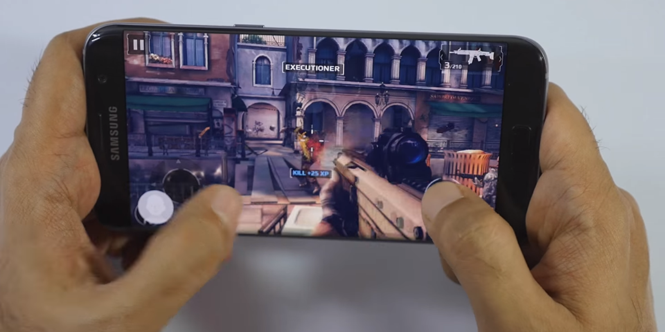 Đánh giá chi tiết khả năng chơi game của Samsung Galaxy S7/S7 Edge: tốt nhất trong thế giới Android Đánh giá chi tiết khả năng chơi game của Samsung Galaxy S7/S7 Edge: tốt nhất trong thế giới Android