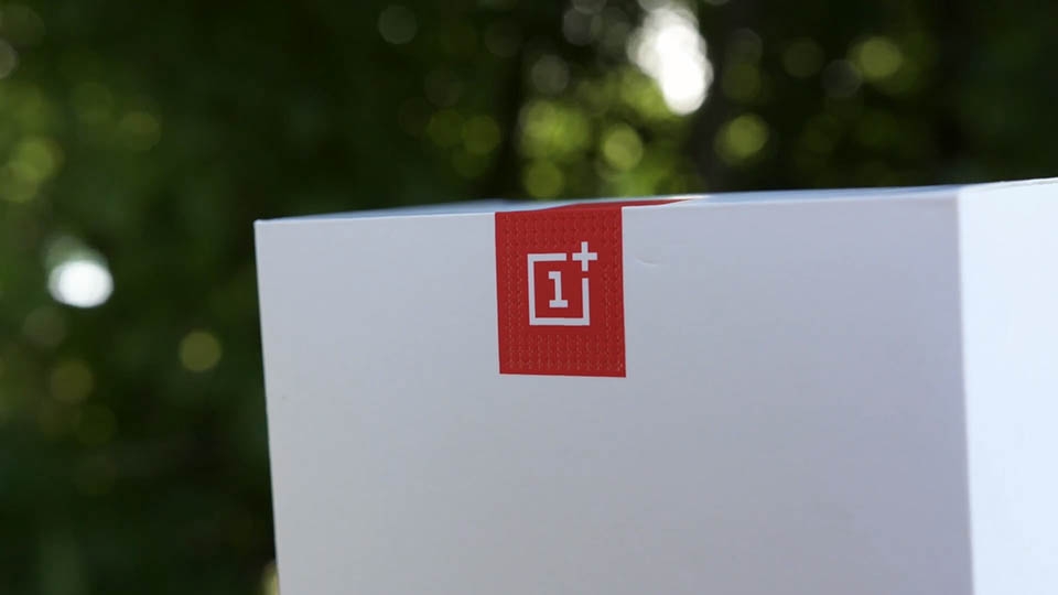 Mở hộp và trên tay nhanh OnePlus 3: Cứng cáp, mạnh mẽ, tuyệt đẹp