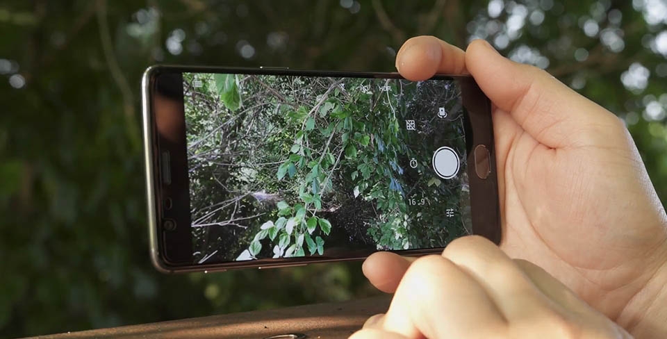 Mở hộp và trên tay nhanh OnePlus 3: Cứng cáp, mạnh mẽ, tuyệt đẹp