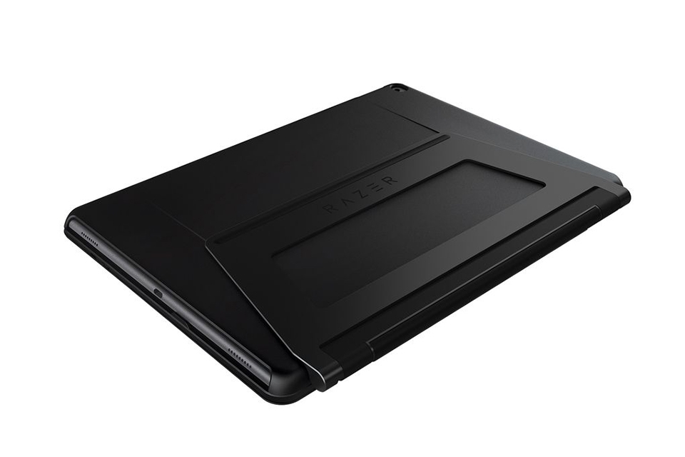Trên tay bàn phím của Razer cho iPad Pro: nặng, dày, tuyệt đẹp, kết nối Bluetooth, gõ sướng và đắt Trên tay bàn phím của Razer cho iPad Pro: nặng, dày, tuyệt đẹp, kết nối Bluetooth, gõ sướng và đắt