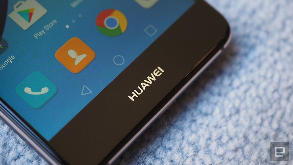 [IFA 2016] Trên tay nhanh bộ đôi Huawei Nova và Nova Plus