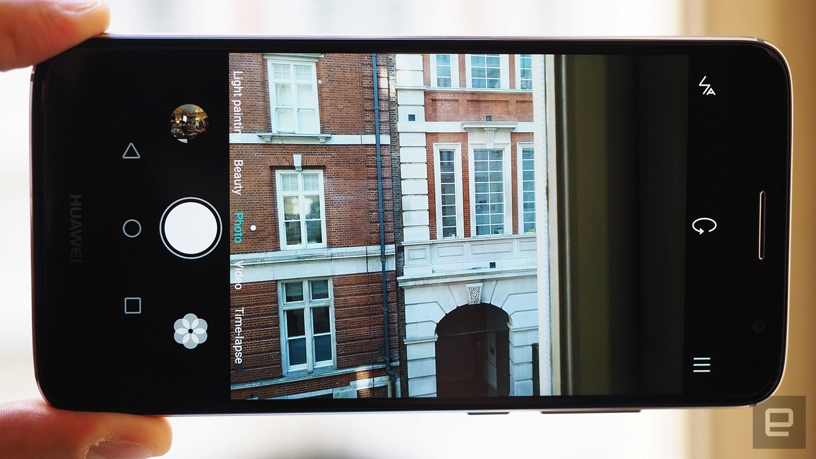 [IFA 2016] Trên tay nhanh bộ đôi Huawei Nova và Nova Plus