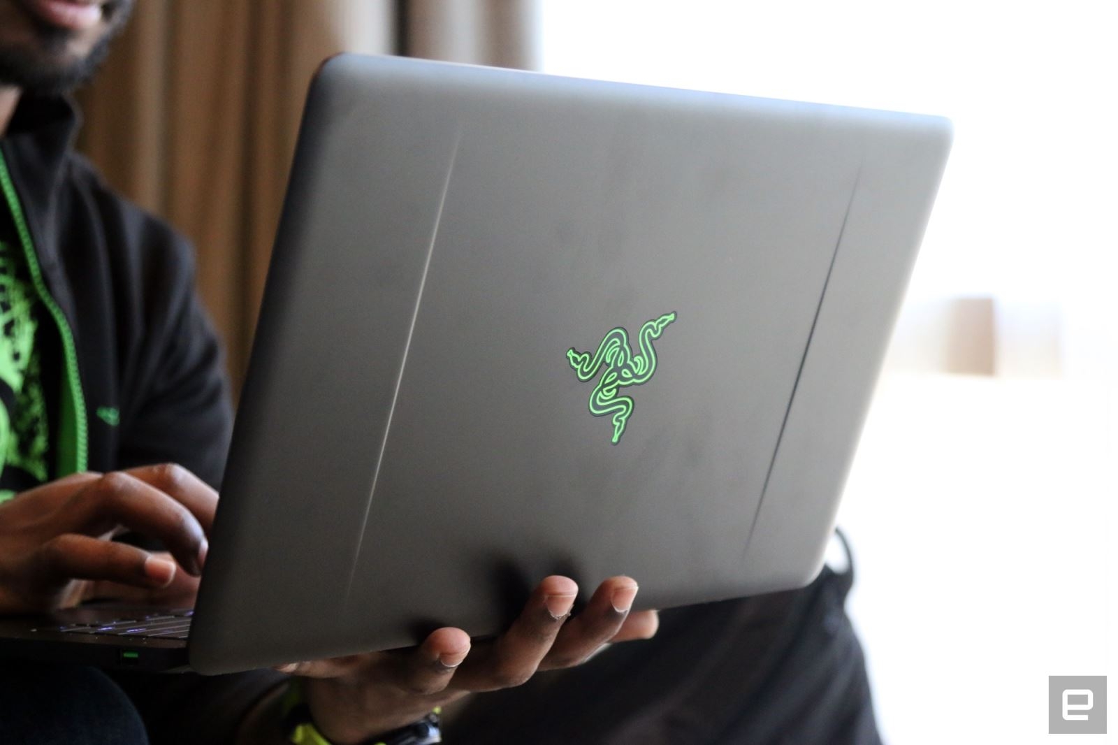 [CES 2018] Project Linda: dự án đặc biệt của Razer 5