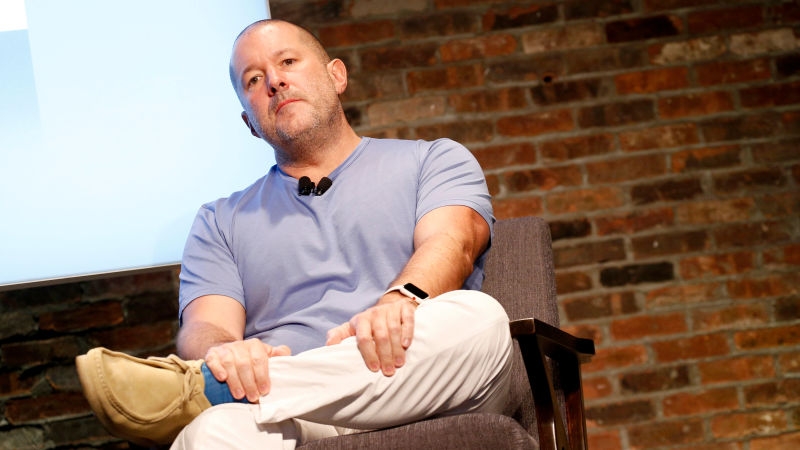 Jony Ive lại trở lại mảng thiết kế của Apple! Jony Ive lại trở lại mảng thiết kế của Apple!