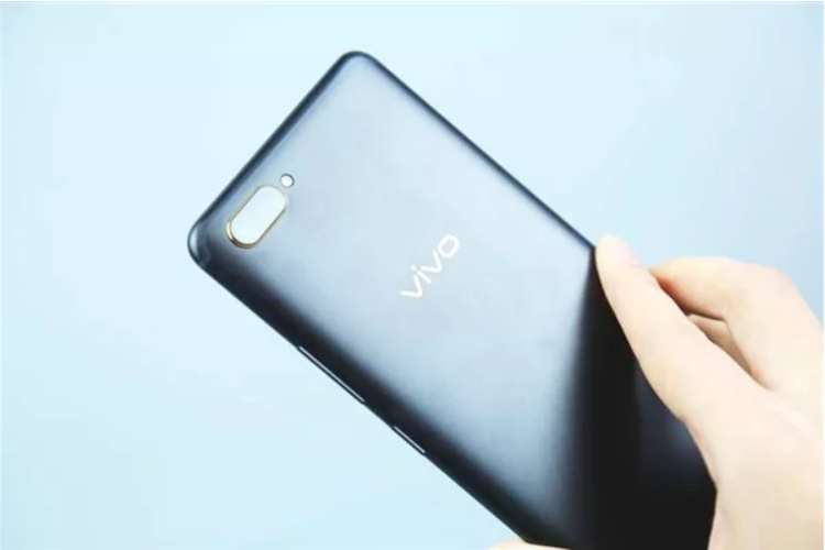 Mở hộp Vivo X20 Plus UD 3