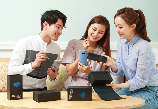 Tại sao Samsung lại ra mắt Galaxy Note Fan Edition? Tại sao Samsung lại ra mắt Galaxy Note Fan Edition?