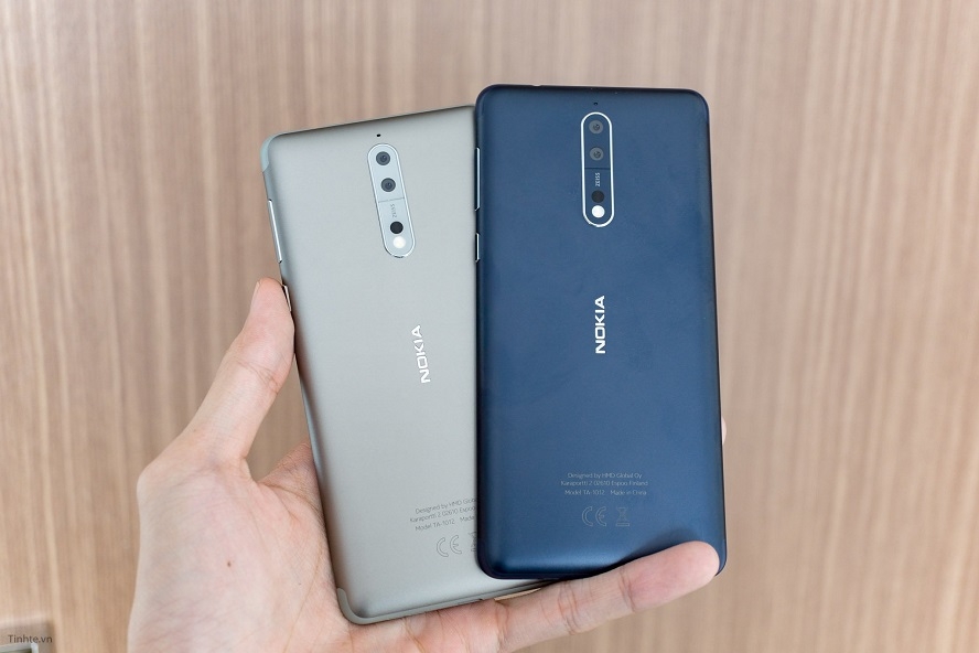 Nokia 8