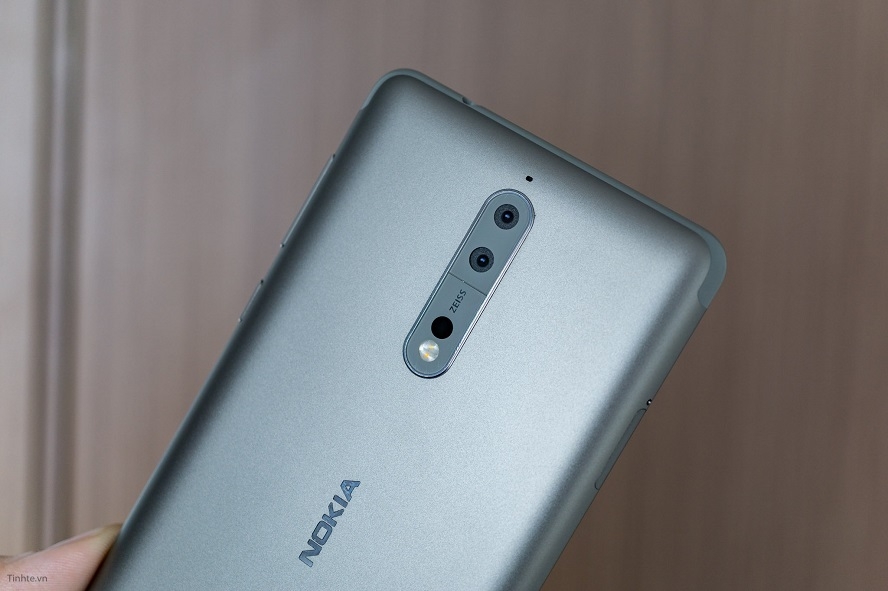Trên tay siêu phẩm Nokia 8: Đậm chất Nokia! 8