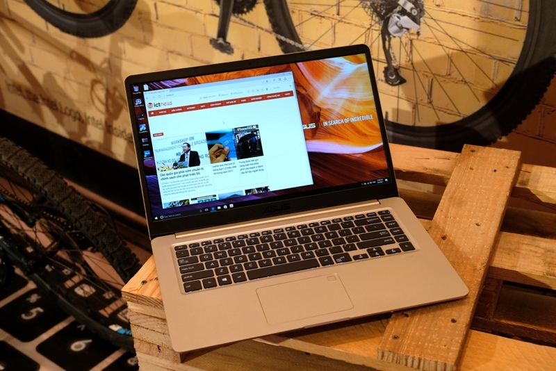 VivoBook S15