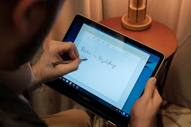 Samsung ra mắt Chromebook Plus và Chromebook Pro Samsung ra mắt Chromebook Plus và Chromebook Pro