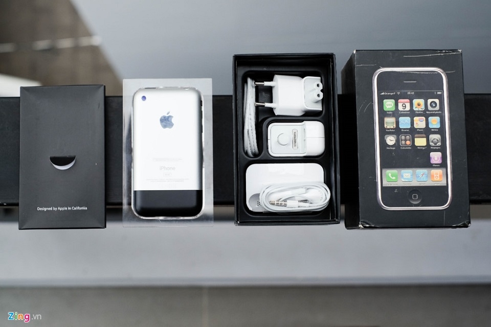 Chiêm ngưỡng hình ảnh iPhone đời đầu tại Việt Nam 2
