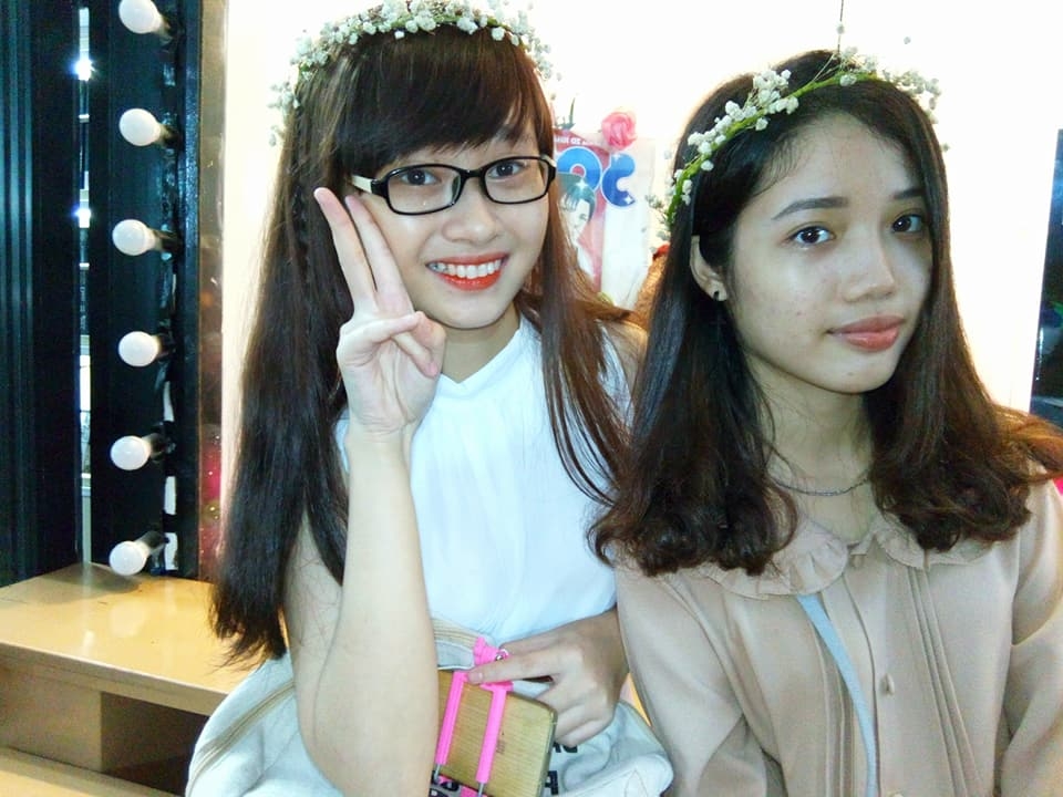 Ảnh chụp từ camera trước của Camon CX Air