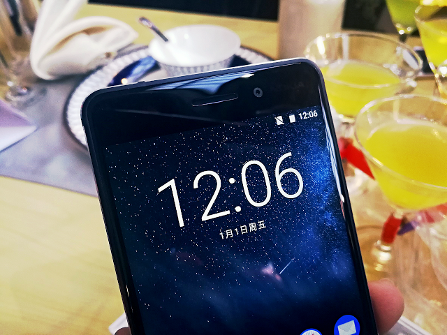 Xuất hiện video mở hộp Nokia 6