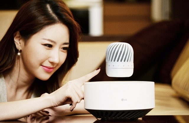 LG giới thiệu chiếc loa độc đáo