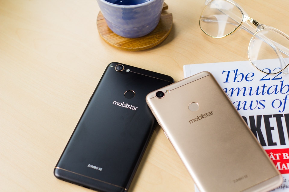 Zumbo S2 và Zumbo J2