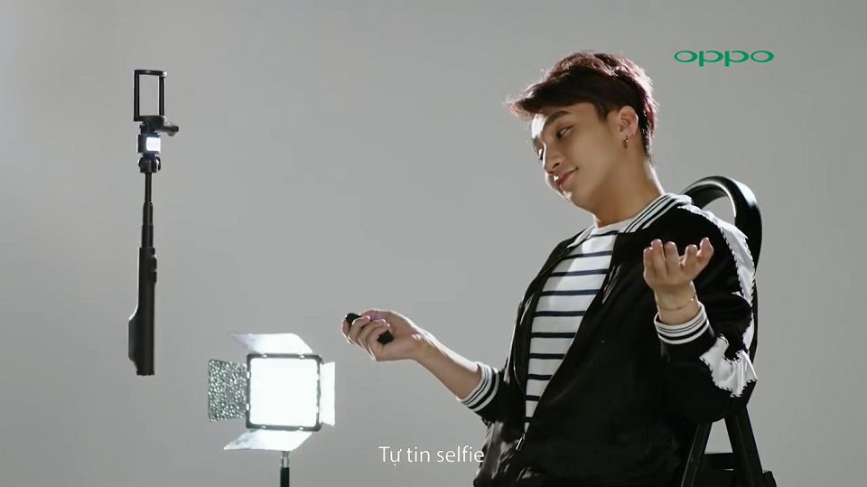 Trải nghiệm gậy Selfie của Oppo F3