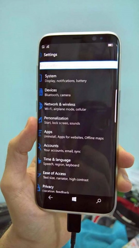 Hình ảnh Galaxy S8 chạy Windows 10 Mobile
