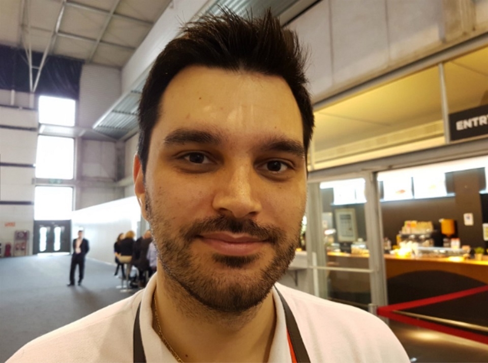 So sánh camera Samsung Galaxy S7 và Nokia 3310 (2017)