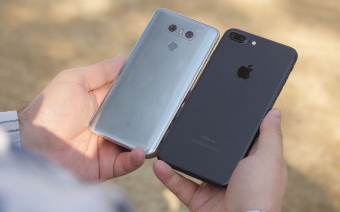 So sánh LG G6 và iPhone 7 Plus