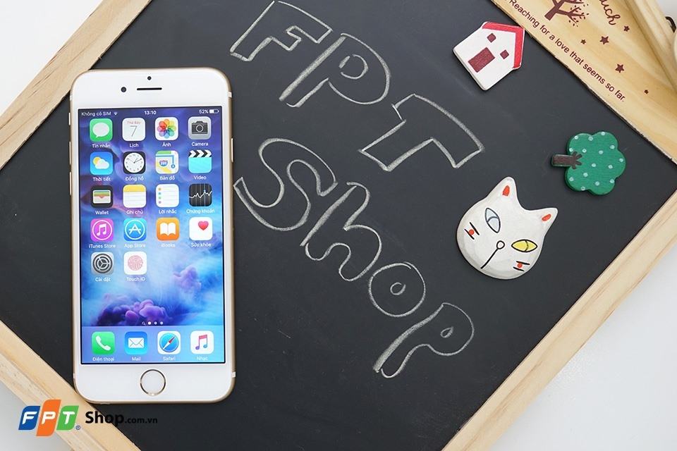 Top 10 điện thoại bán chạy tại FPT Shop tuần qua